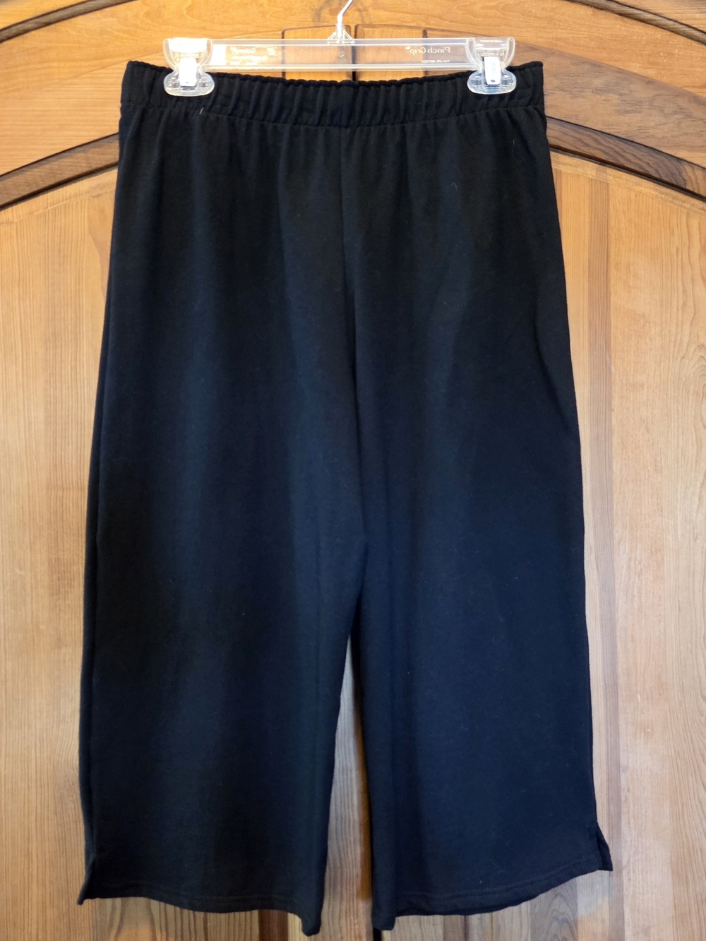 Body Wrappers Cropped Pants Lot 2 Cotton Black Large NEW
